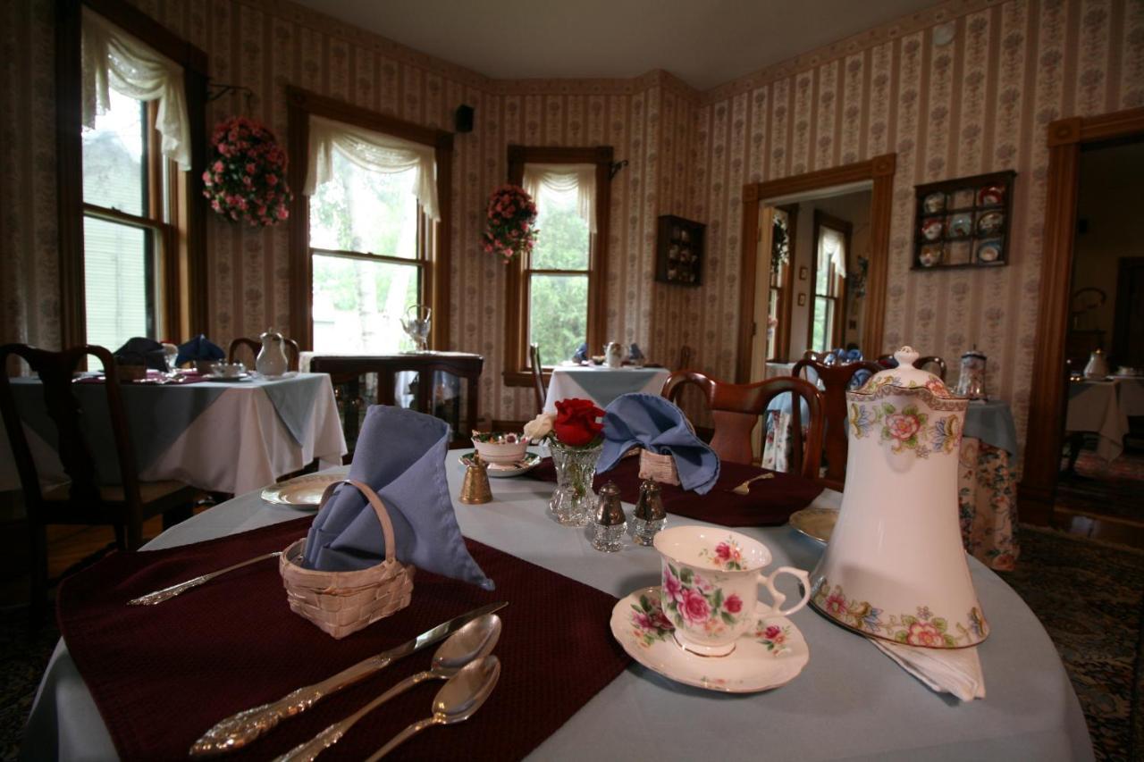 The Governor'S Inn Ludlow Bagian luar foto