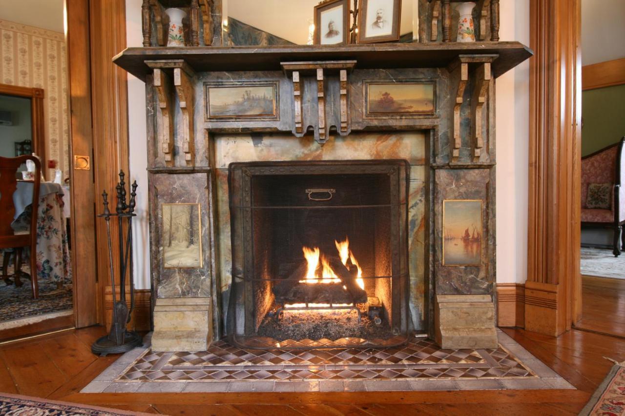 The Governor'S Inn Ludlow Bagian luar foto